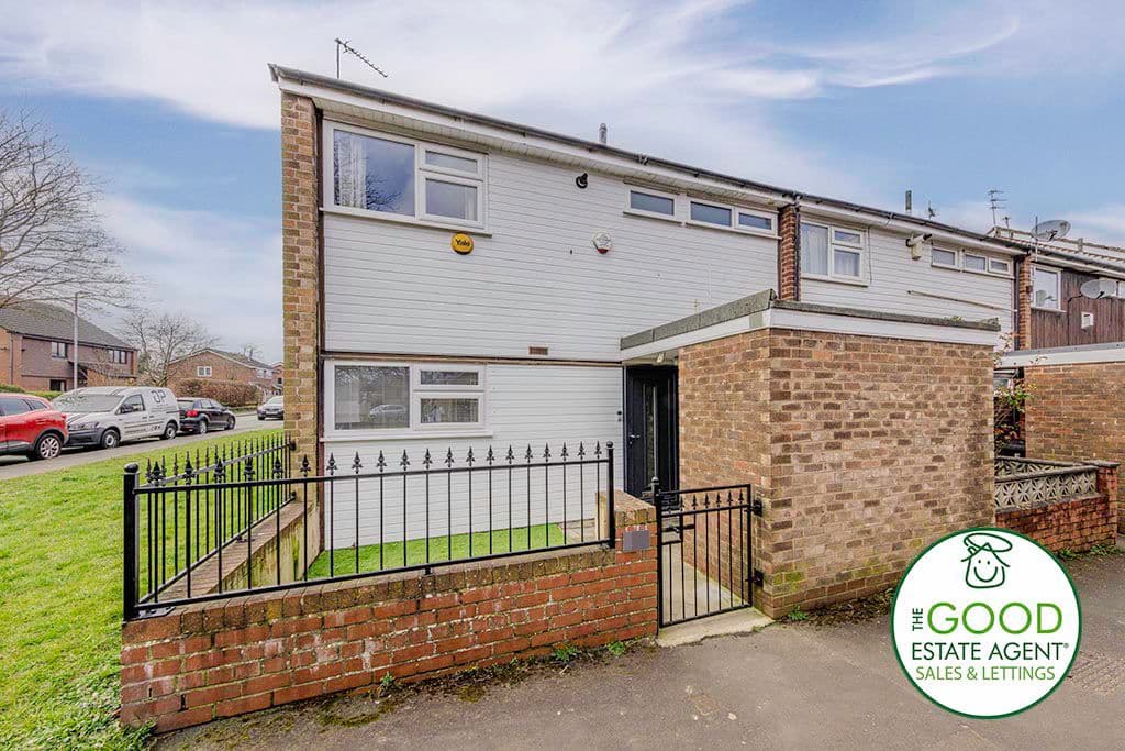 Lincoln Place, Macclesfield, Cheshire SK10 3EW