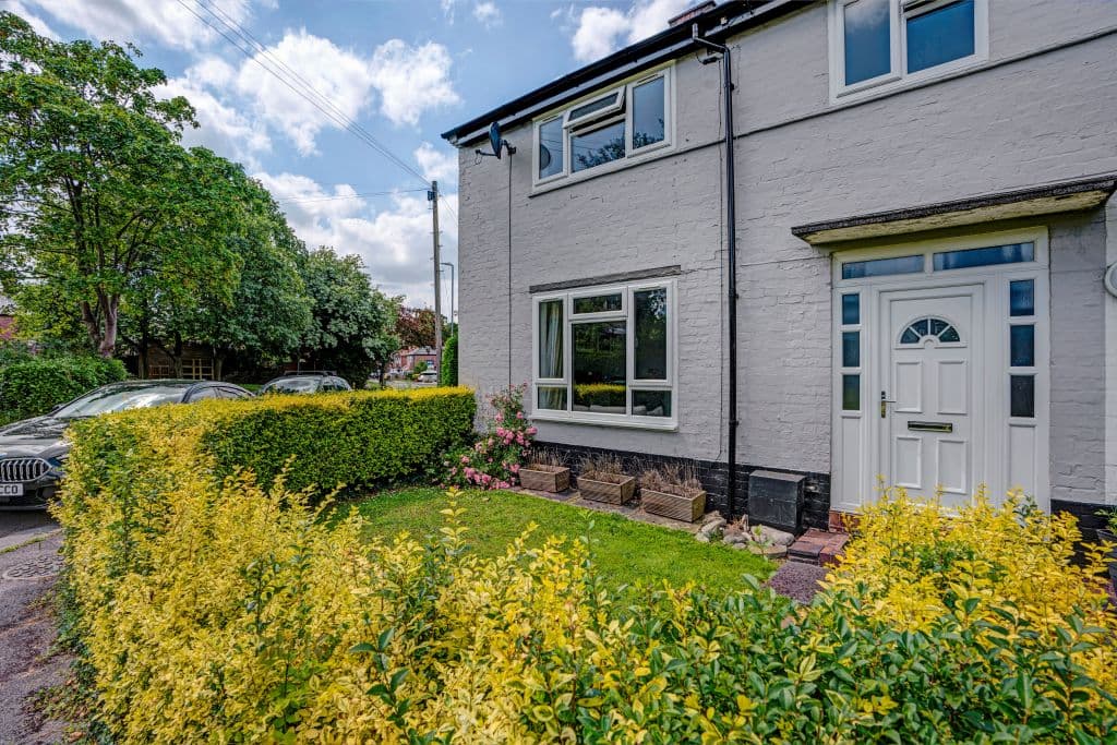 Hampson Crescent, Handforth, SK9 3HF