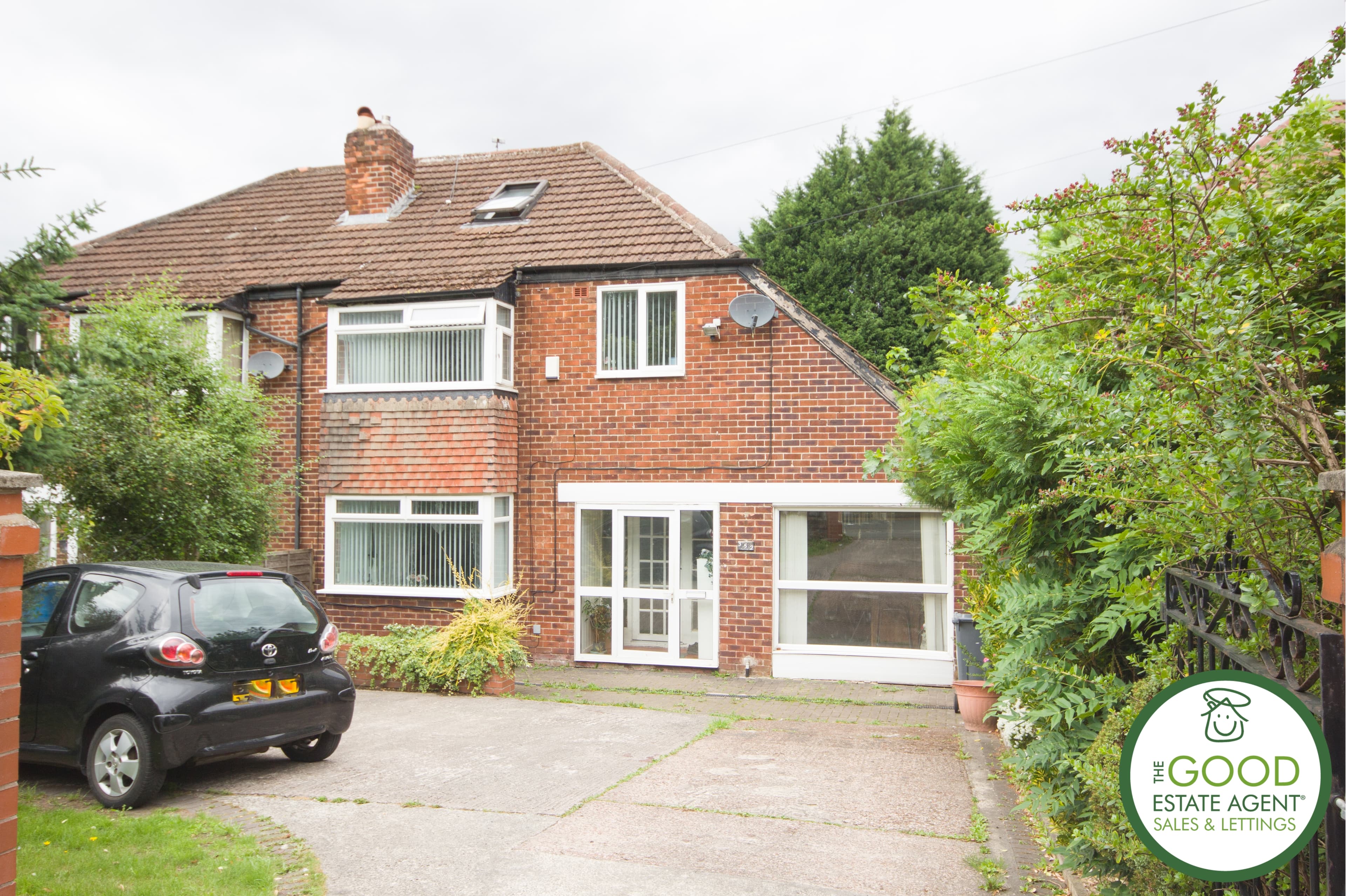 Mauldeth Road West, Manchester M21 7RB