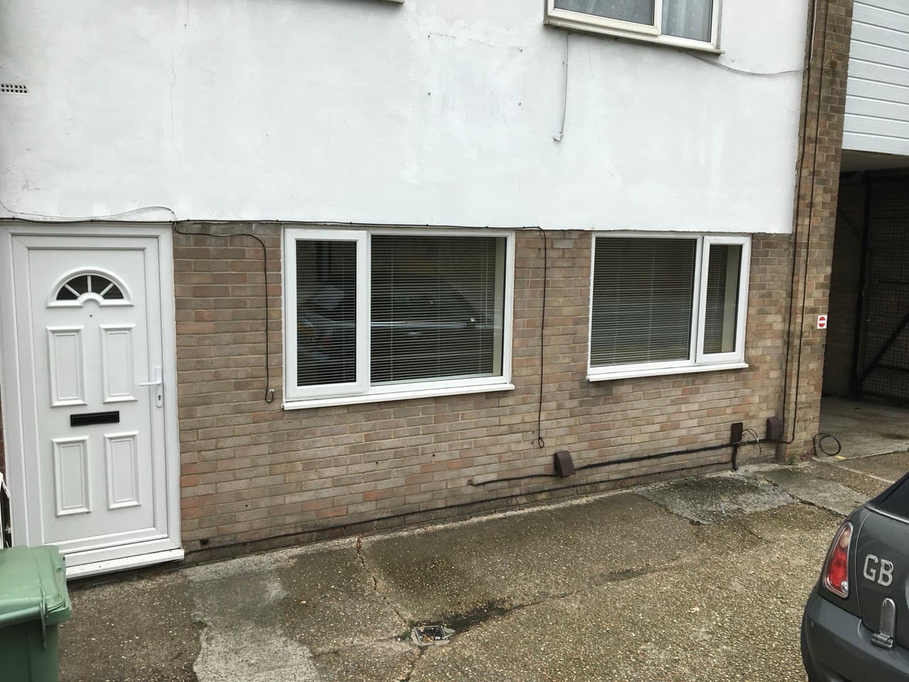 39b Risborough Lane, Cheriton , Folkestone, Kent, CT19 4JH