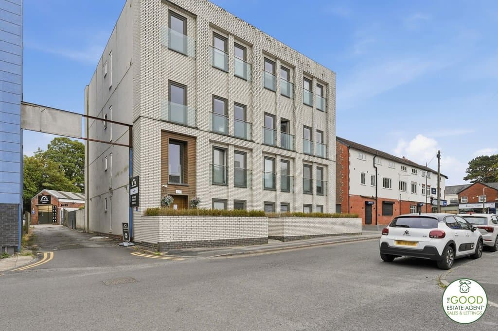 Oak Meadows, Warren Road Cheadle Hulme, SK8 5AA