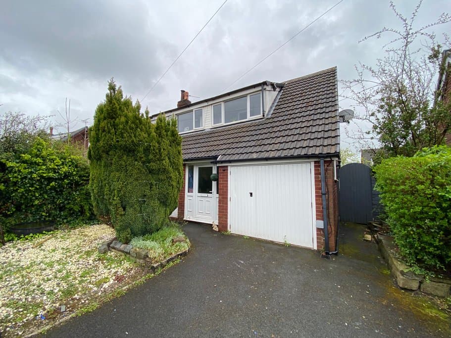 Hacking Drive, Longridge, Preston, PR3 3EP