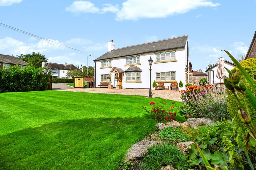 Newton Road, Warrington, WA32BG