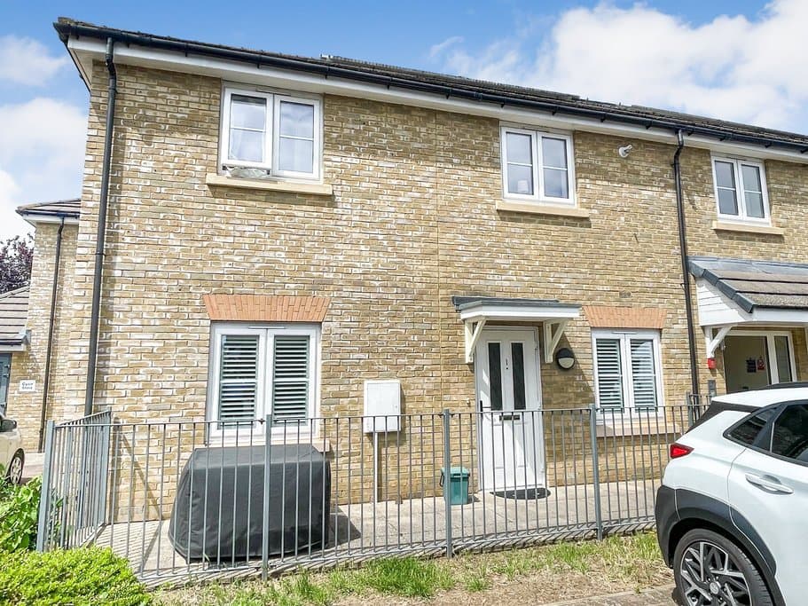 Flux House 15 Blacksmith Close, Sunbury-On-Thames, TW16 6BF