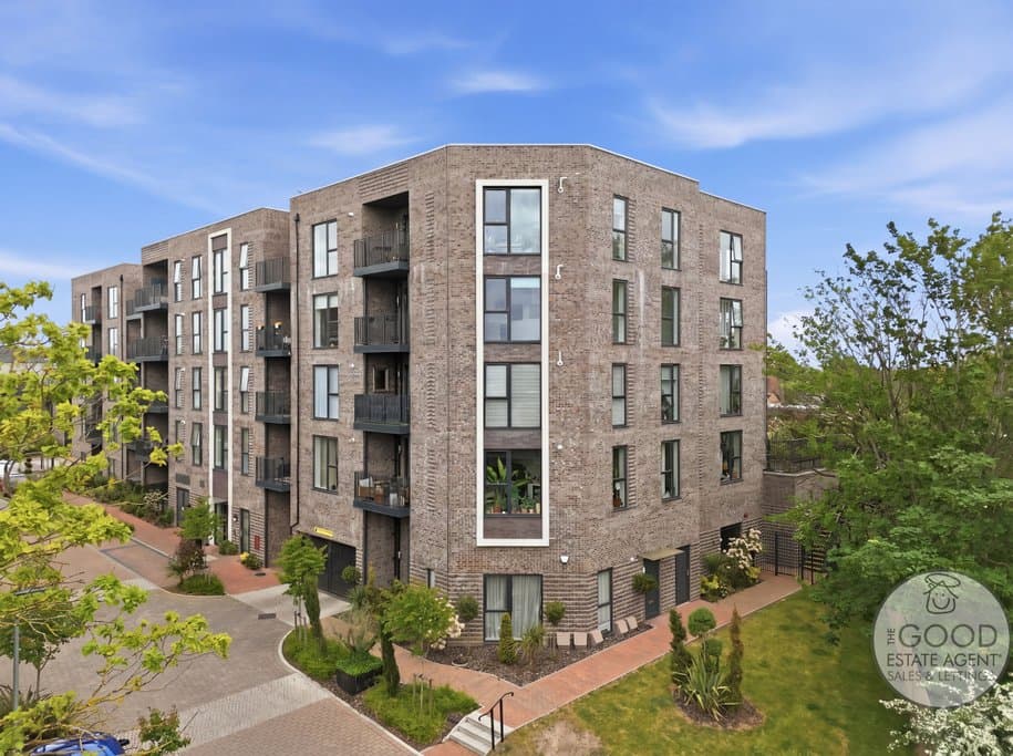 55 Academy Way, Loughton, IG10 3GS