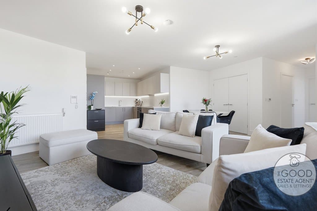 Hyneholt House 104 Manford Way, Chigwell, IG7 4EG
