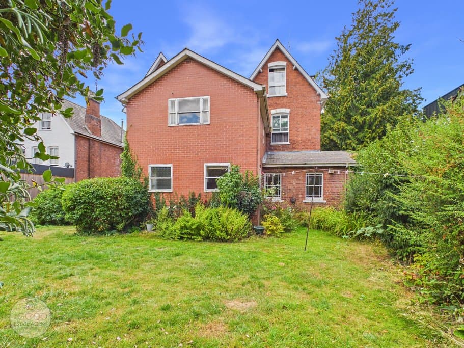 Rydell Mount, 37 Bodenham Road, Hereford, HR1 2TP