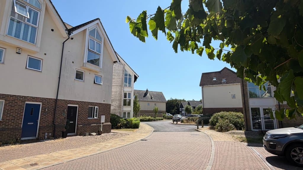 Paxton Avenue, Hawkinge, Folkestone