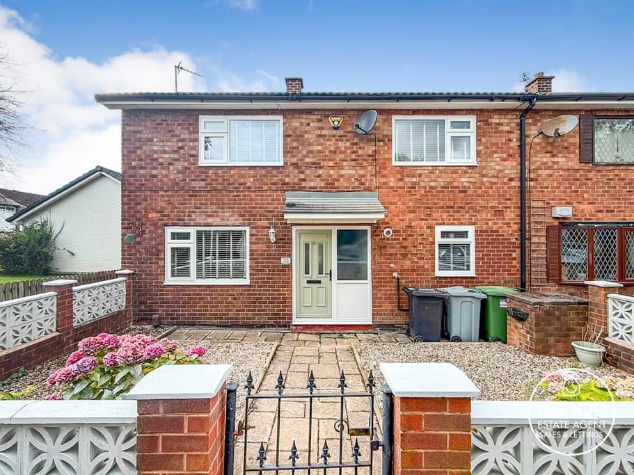 35, Kendal Road, Macclesfield, SK11 8PJ
