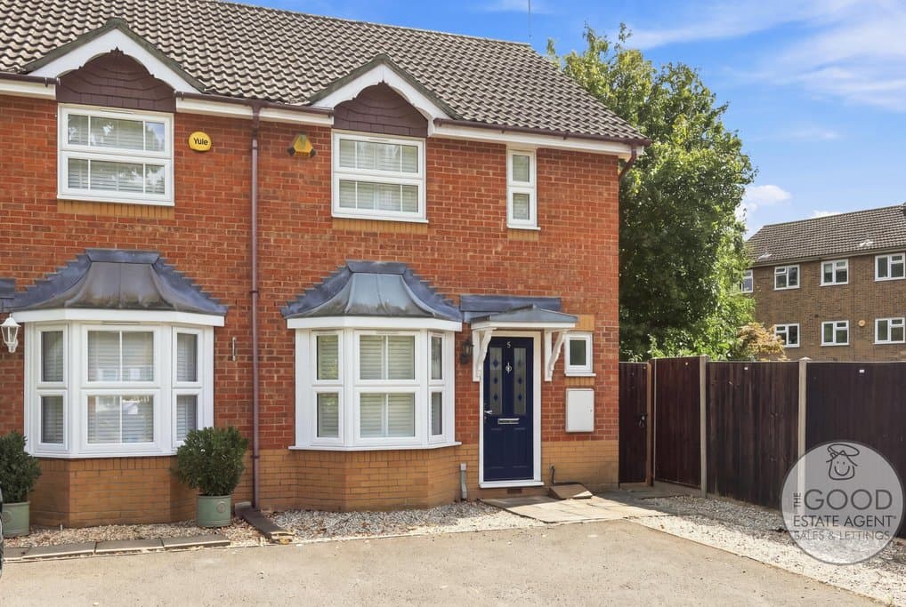 Tewkesbury Close, Loughton, IG10 3NT