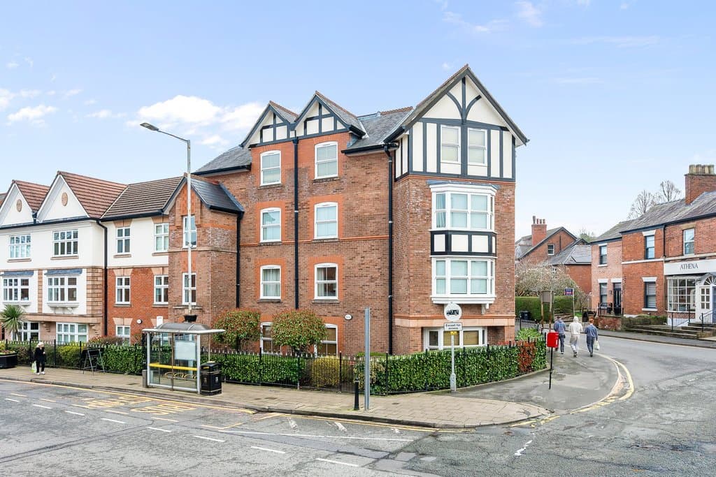 19, Chorlegh Grange, Alderley Edge, SK97GL