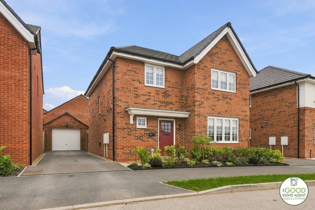 38, Turnpike Crescent, Cheadle, SK8 3XG