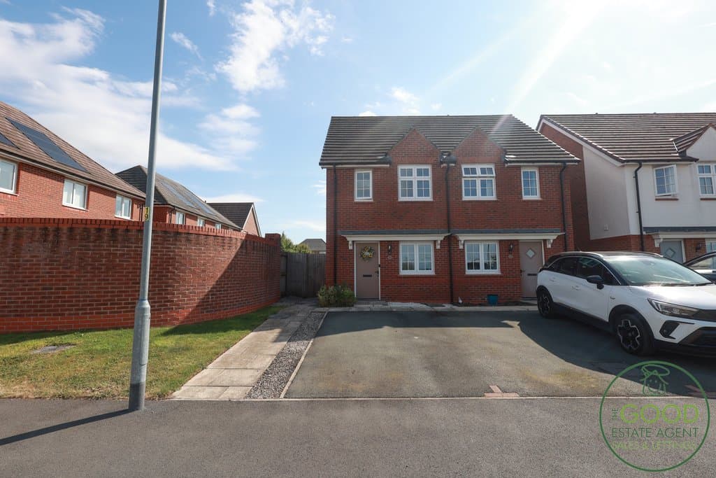 Victory Road, Preston, PR4 0QB