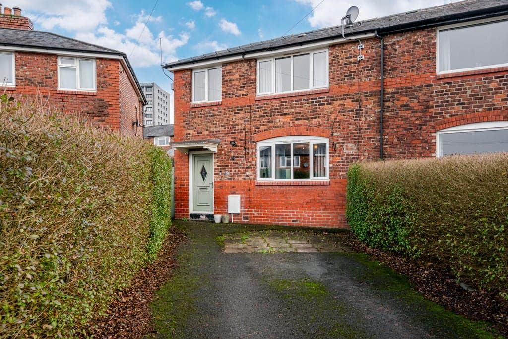 Chadwick Terrace, Macclesfield, Cheshire SK10 2DQ
