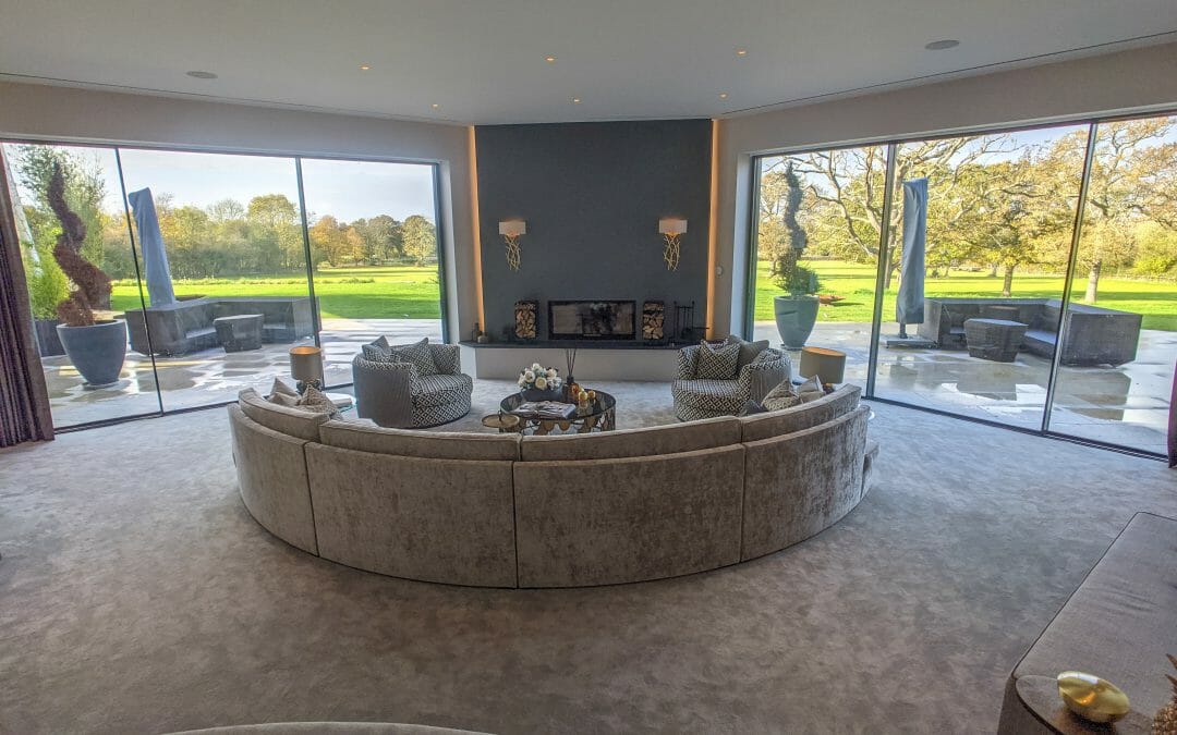 Luxury 9 Bedroom Equestrian Manor For Sale in Berkshire